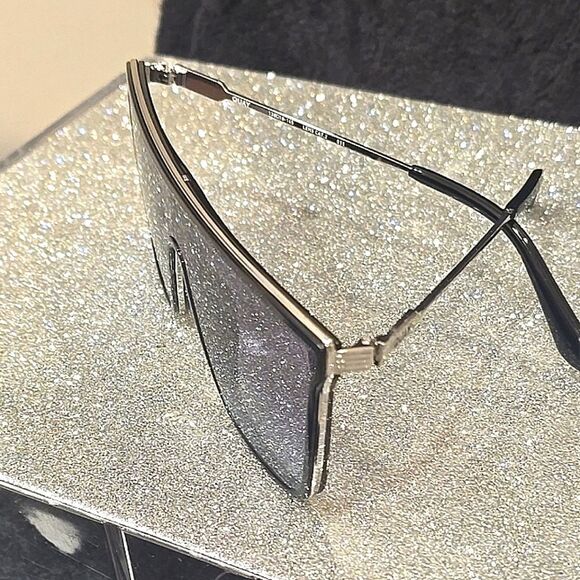Quay Australia Nightfall Remixed Shield Flat Top Sunglasses main image 7